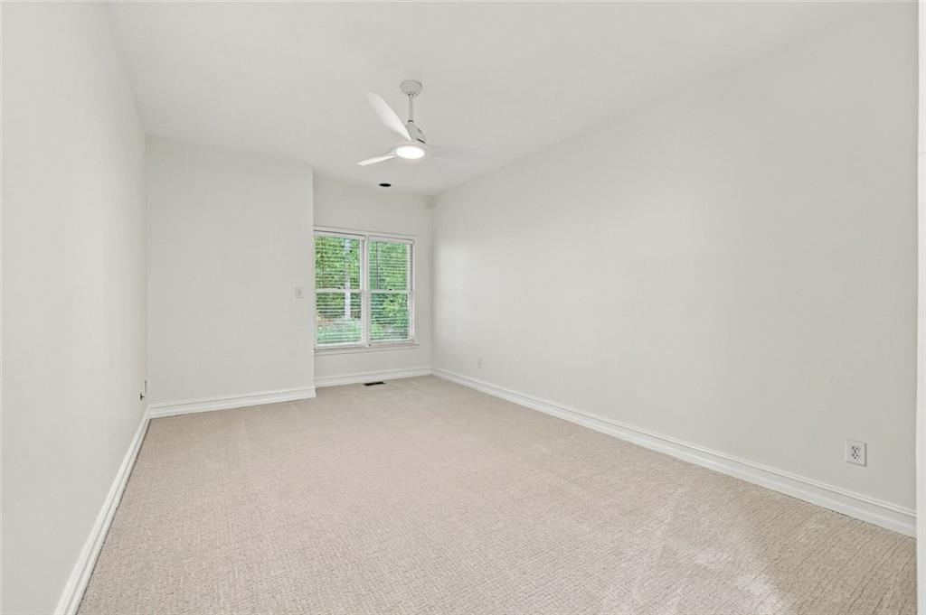835 Bermuda Run Woodstock GA 30189