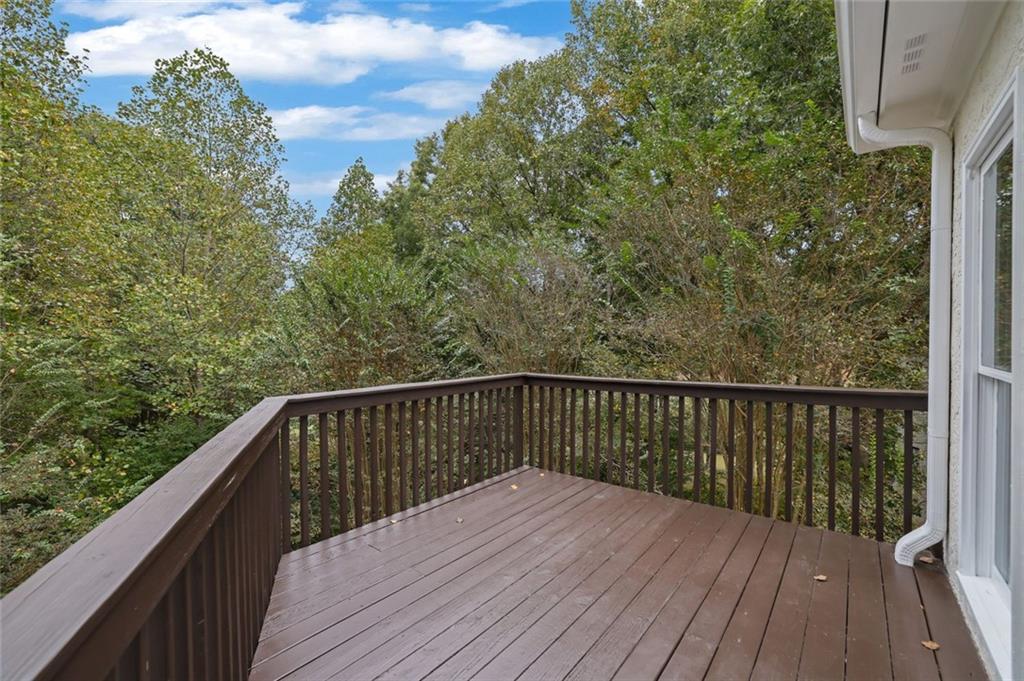 835 Bermuda Run Woodstock GA 30189