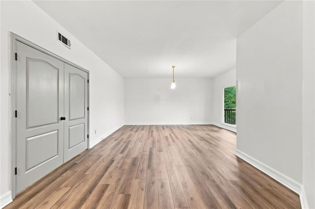 835 Bermuda Run Woodstock GA 30189