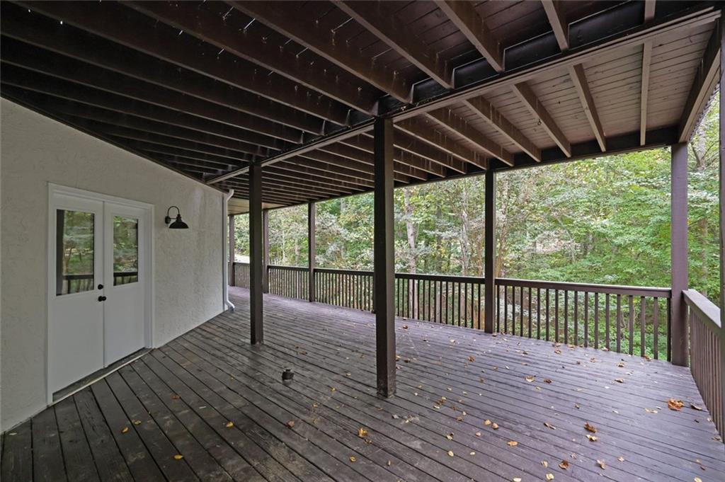 835 Bermuda Run Woodstock GA 30189