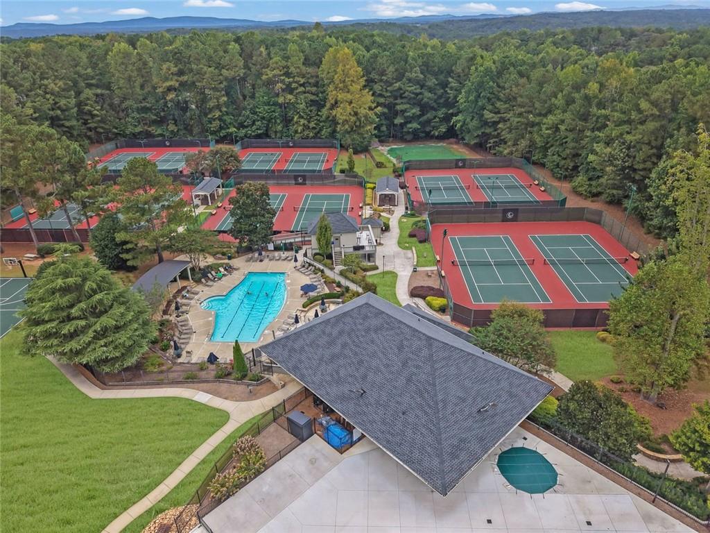 835 Bermuda Run Woodstock GA 30189