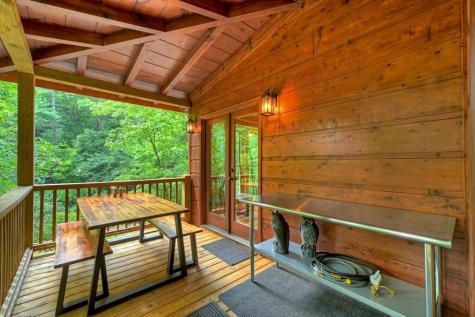 46 Private Drive Ellijay GA 30536