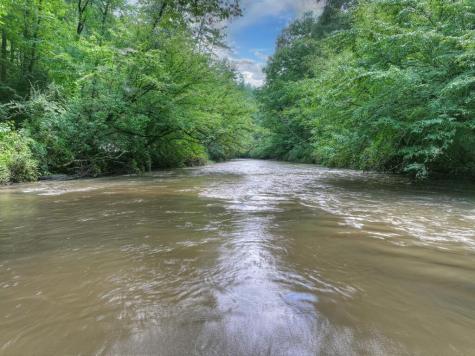 46 Private Drive Ellijay GA 30536