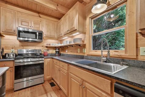 46 Private Drive Ellijay GA 30536