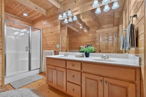 46 Private Drive Ellijay GA 30536