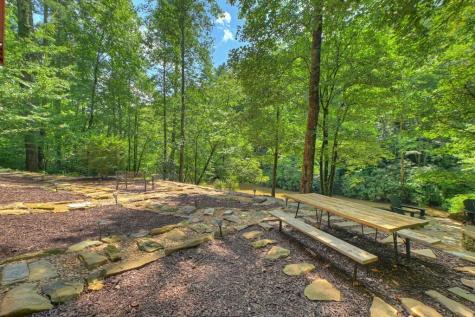 46 Private Drive Ellijay GA 30536