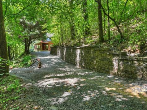 46 Private Drive Ellijay GA 30536