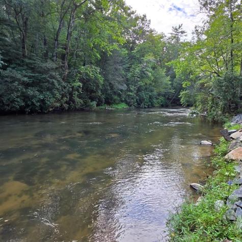 46 Private Drive Ellijay GA 30536