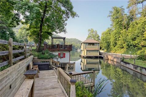 422 Timpson Cove Road Clayton GA 30525