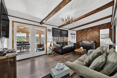 2410 Bellview Young Harris GA 30582