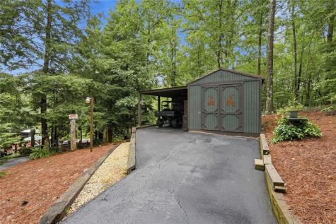 472 Glenridge Drive Cleveland GA 30528