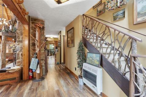 472 Glenridge Drive Cleveland GA 30528