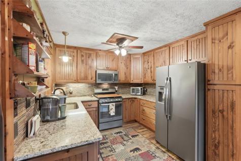 472 Glenridge Drive Cleveland GA 30528