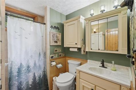 472 Glenridge Drive Cleveland GA 30528