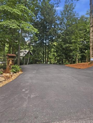 472 Glenridge Drive Cleveland GA 30528