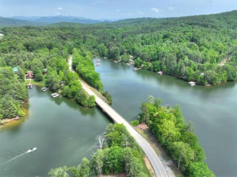 67 Lakeshore Drive Blairsville GA 30512