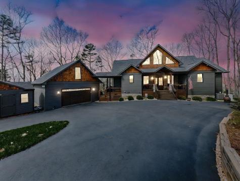 208 Weeks Drive Ellijay GA 30540