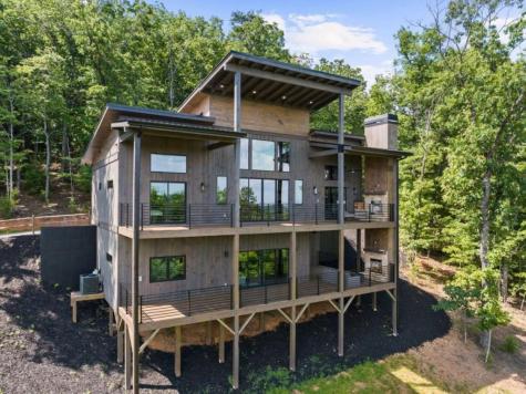25 Boundless Trail Morganton GA 30560