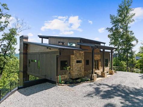 25 Boundless Trail Morganton GA 30560