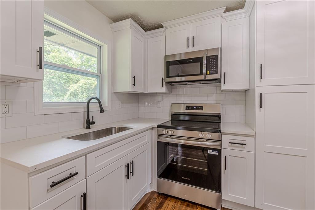 8285 Hemlock Drive Jonesboro GA 30238