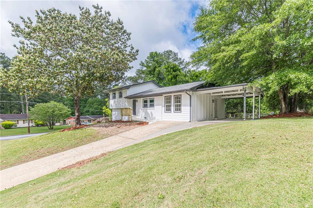 8285 Hemlock Drive Jonesboro GA 30238