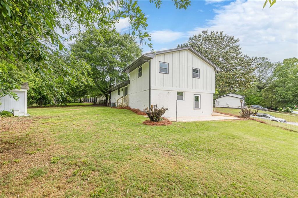 8285 Hemlock Drive Jonesboro GA 30238