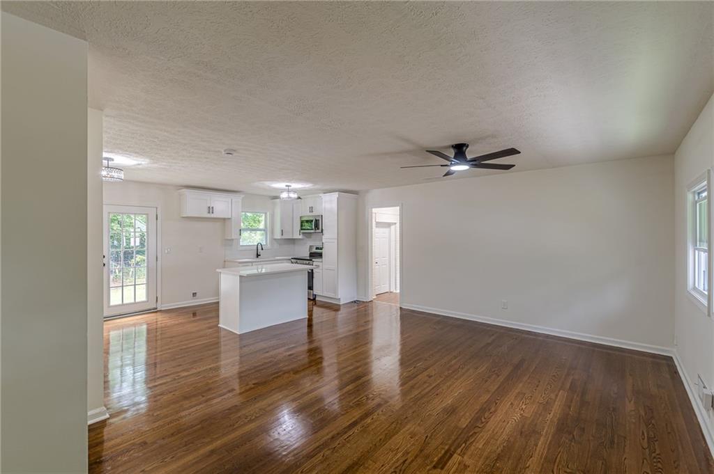 8285 Hemlock Drive Jonesboro GA 30238