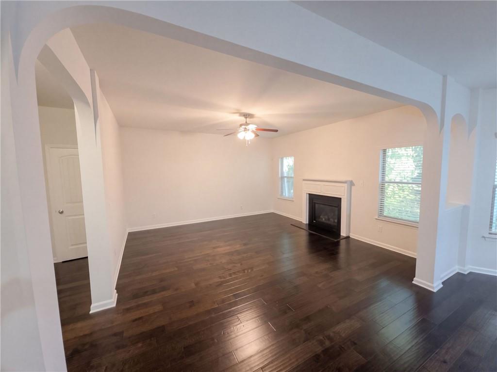 996 Spanish Moss Trail Loganville GA 30052