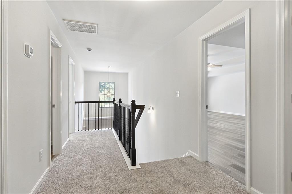 996 Spanish Moss Trail Loganville GA 30052