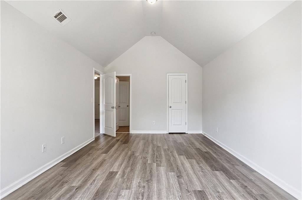 996 Spanish Moss Trail Loganville GA 30052