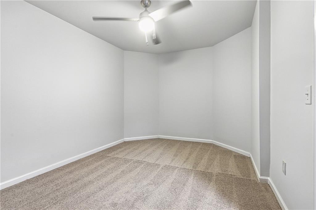 996 Spanish Moss Trail Loganville GA 30052