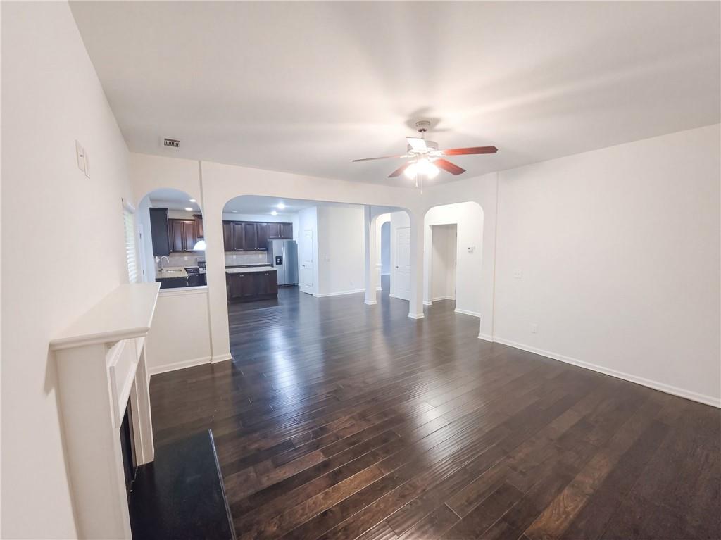 996 Spanish Moss Trail Loganville GA 30052