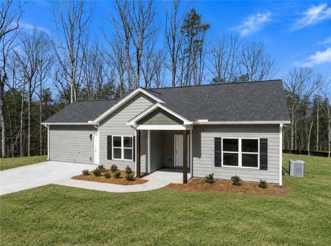 51 Hawks Ridge Court Cleveland GA 30528