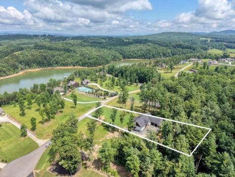 359 New Water Way Blairsville GA 30512