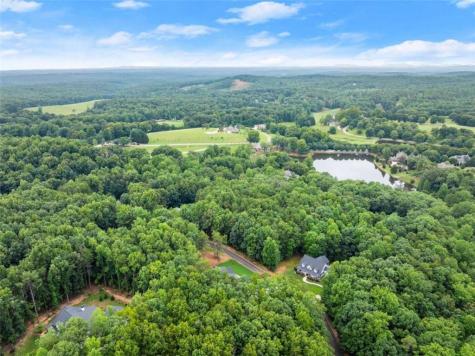 708 Plum Lane Clarkesville GA 30523