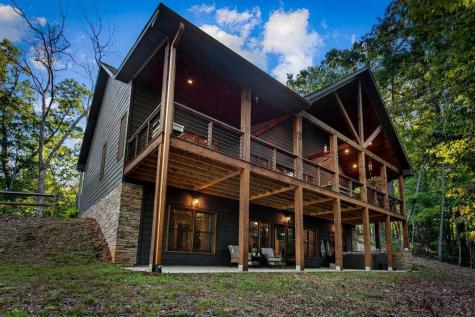 1081 Dills Road Blue Ridge GA 30513