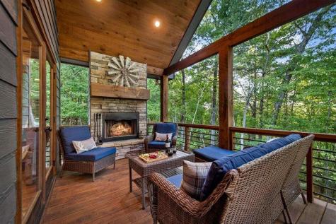 1081 Dills Road Blue Ridge GA 30513