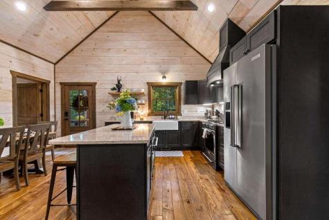 1081 Dills Road Blue Ridge GA 30513