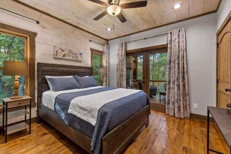 1081 Dills Road Blue Ridge GA 30513