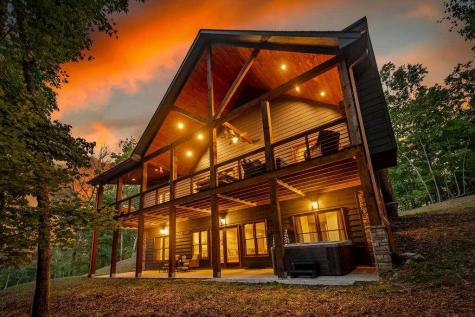 1081 Dills Road Blue Ridge GA 30513