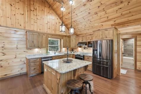 175 Stuart Drive Mineral Bluff GA 30559