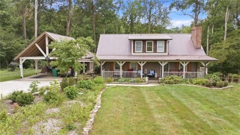 938 Waters Street W Clarkesville GA 30523