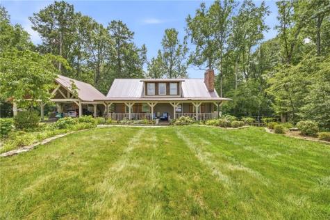 938 Waters Street W Clarkesville GA 30523