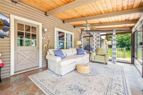 938 Waters Street W Clarkesville GA 30523