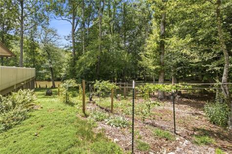 938 Waters Street W Clarkesville GA 30523