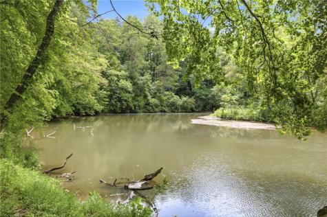 938 Waters Street W Clarkesville GA 30523
