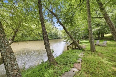 938 Waters Street W Clarkesville GA 30523
