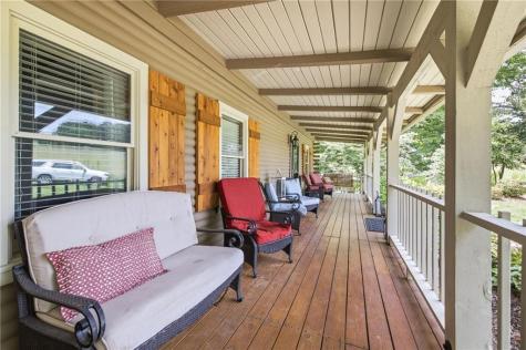 938 Waters Street W Clarkesville GA 30523