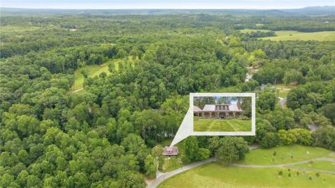 938 Waters Street W Clarkesville GA 30523