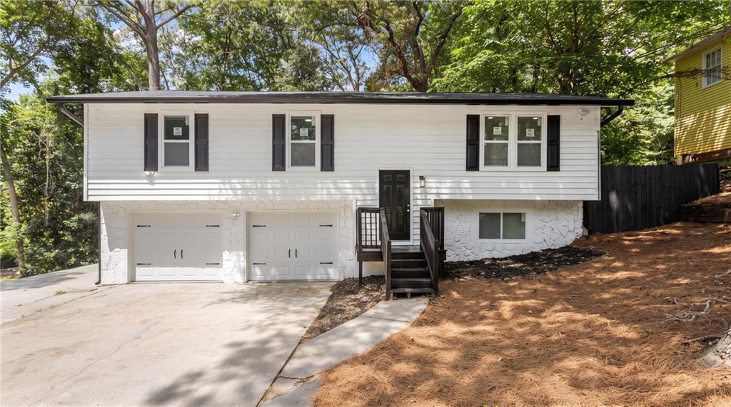 3291 Wintercreeper Drive Lithonia GA 30038